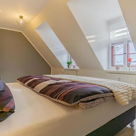Altstadtapartment, 80 Qm,2 Schlafzimmer,parkplatz,netflix Apartment