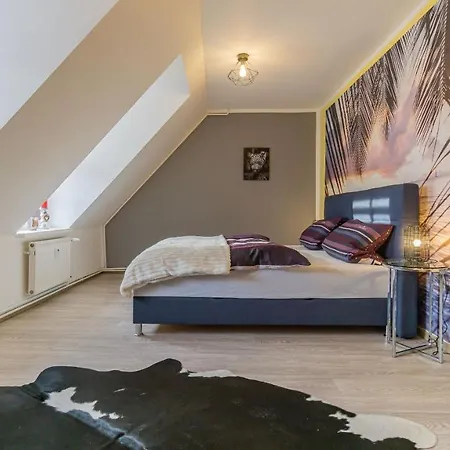 Altstadtapartment, 80 Qm,2 Schlafzimmer,parkplatz,netflix Daire